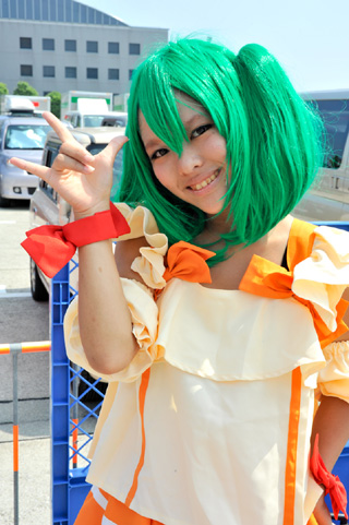 DB真人集团:女性长胡子是怎么回事当心是多囊卵巢(图1) DB真人平台